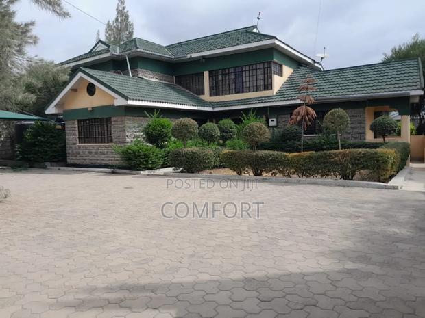 5bdrm House in Milimani, Kitengela for sale