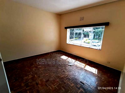 Commercial 8 Bedrooms House for Office Use - Image 15