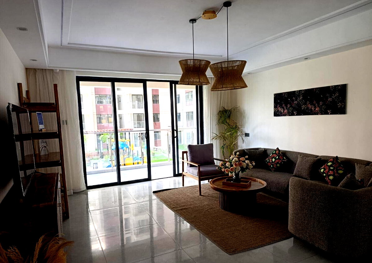 3BR with Pool, Gym & 10 Elevators - Kilimani