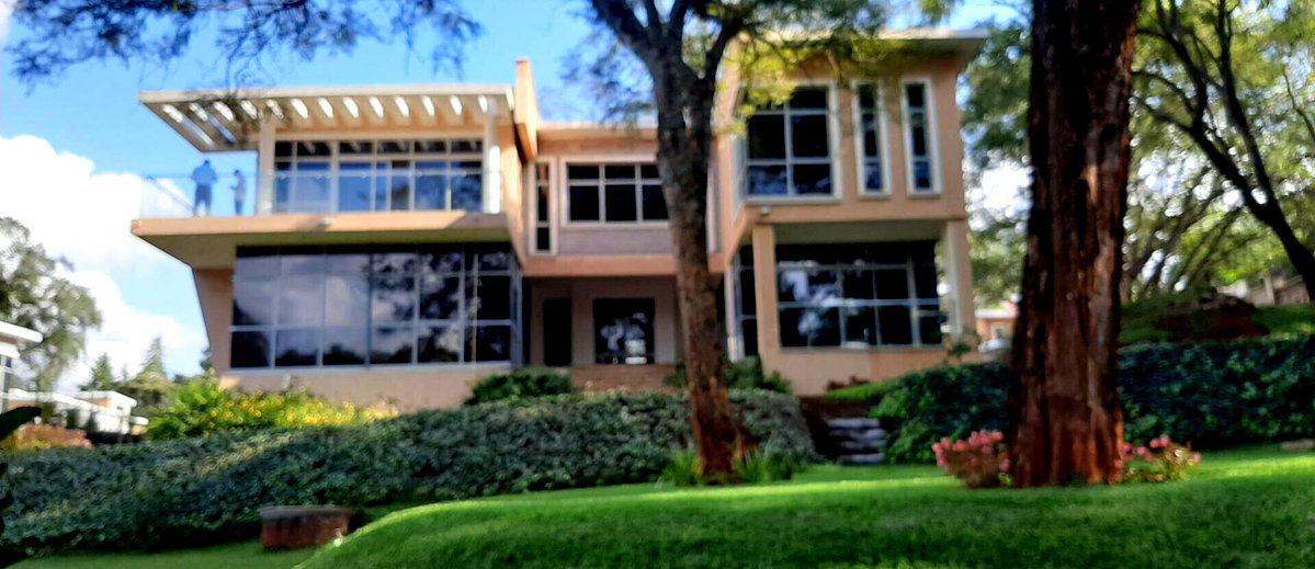 5-Ensuite Townhouse with Fireplace & UN-Approved Security – Karen