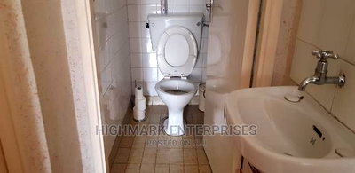 42500 Sq Feet Godown/Warehouse to Let - Image 13
