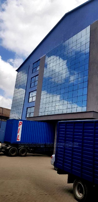 42500 Sq Feet Godown/Warehouse to Let - Image 4