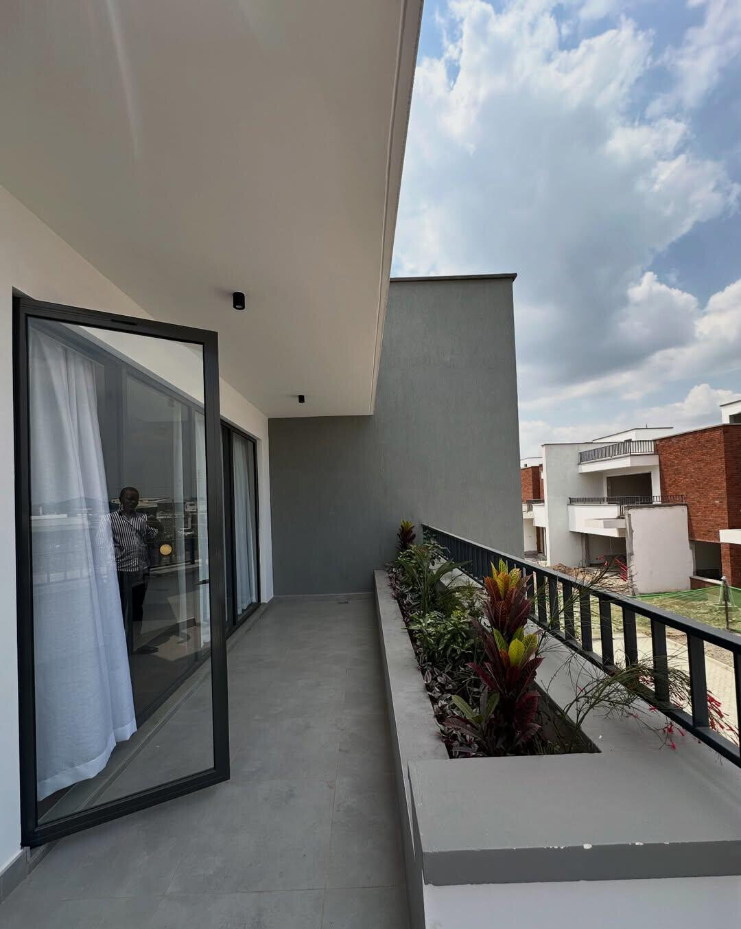 4BR All-Ensuite Townhouse with Rooftop Terrace & Pool – Langata