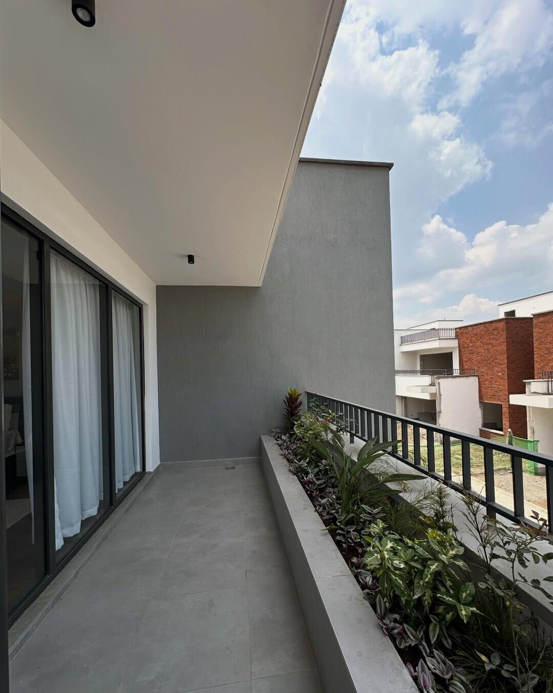 4BR All-Ensuite Townhouse with Rooftop Terrace & Pool – Langata
