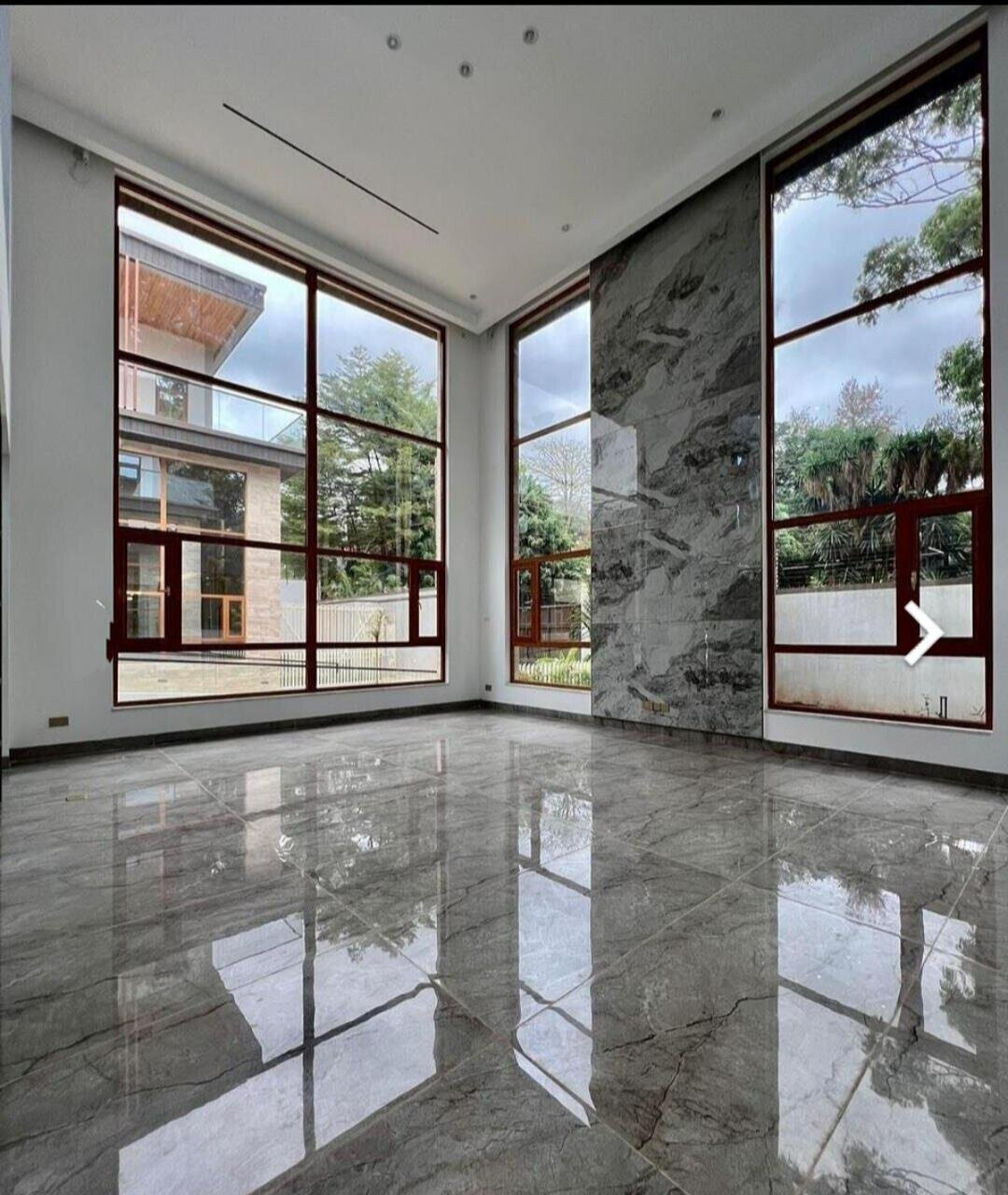 6-Ensuite Villa with Private Elevator & Panic Room - Lavington