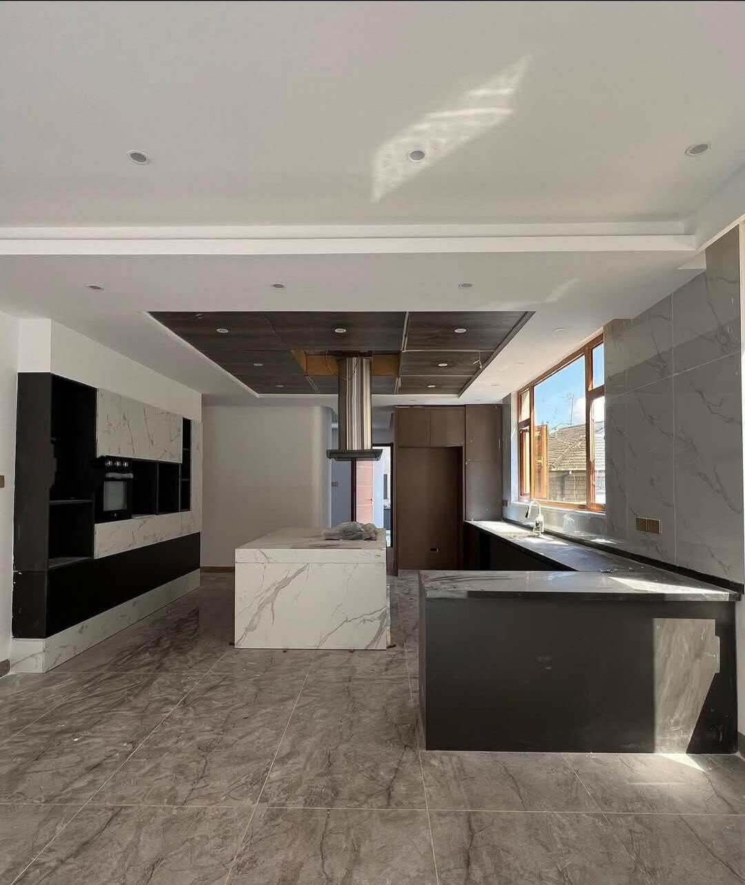 6-Ensuite Villa with Private Elevator & Panic Room - Lavington