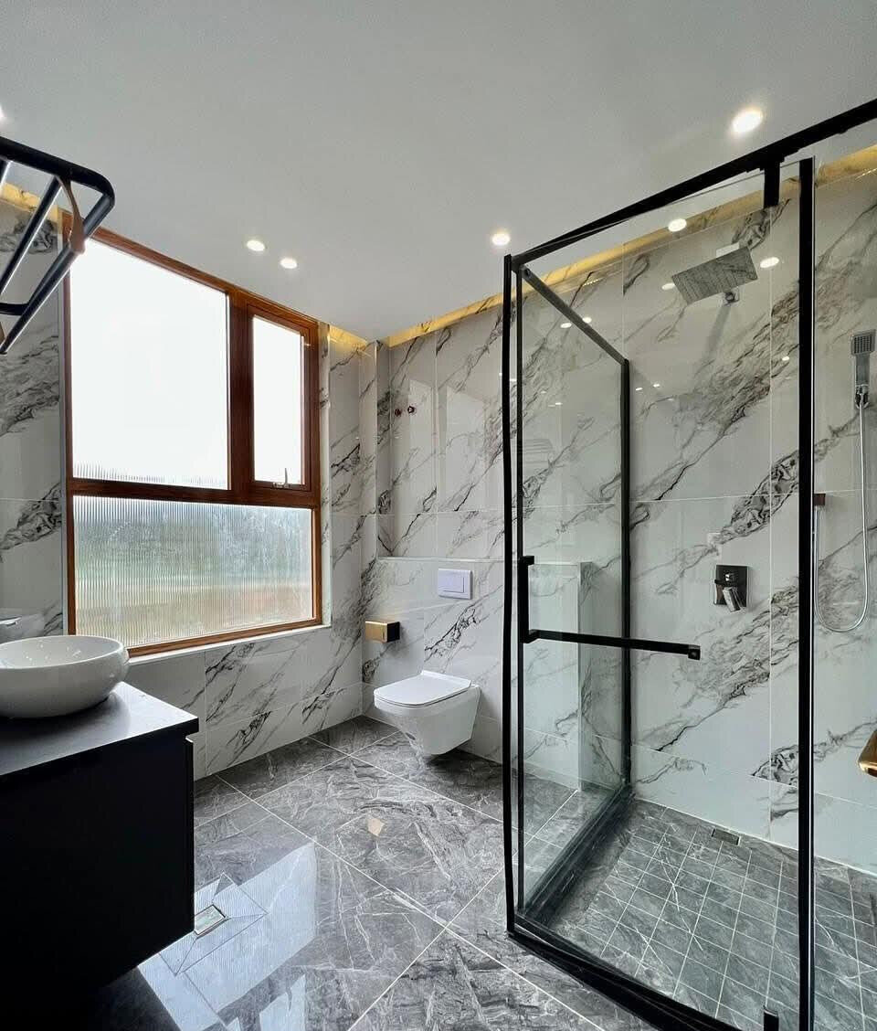 6-Ensuite Villa with Elevator & Panic Room - Lavington