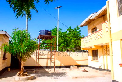 6bdrm Maisonette in Lodwar Town for sale - Image 6