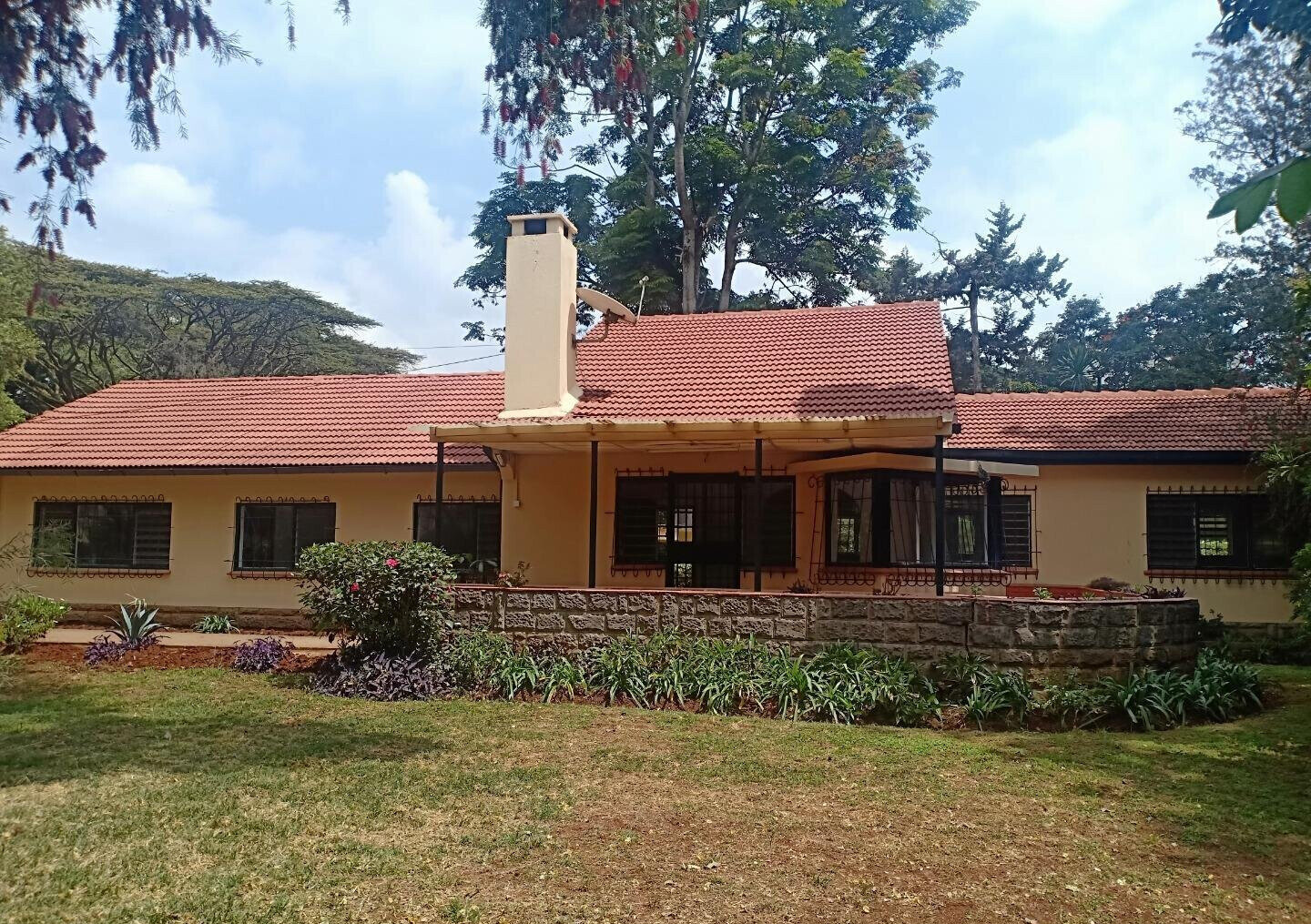 1-Acre Garden Home at KSh 250K