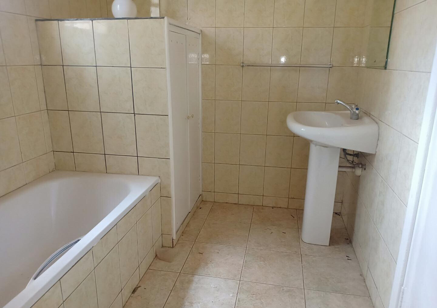 1-Acre Garden Home at KSh 250K