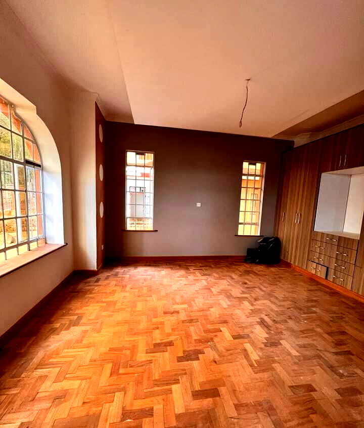 4BR All-Ensuite Townhouse with Rooftop Terrace & DSQ - Ngong