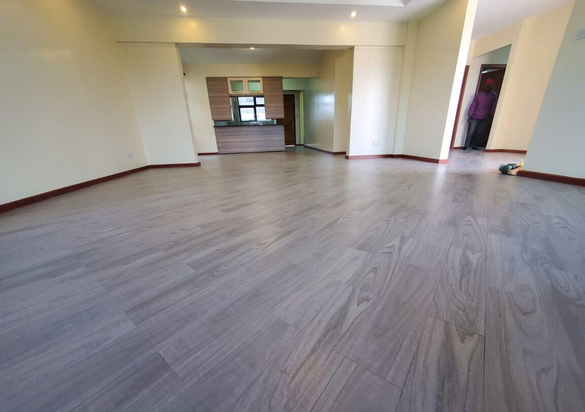 5BR Townhouse with Solar & Borehole - Quiet Syokimau