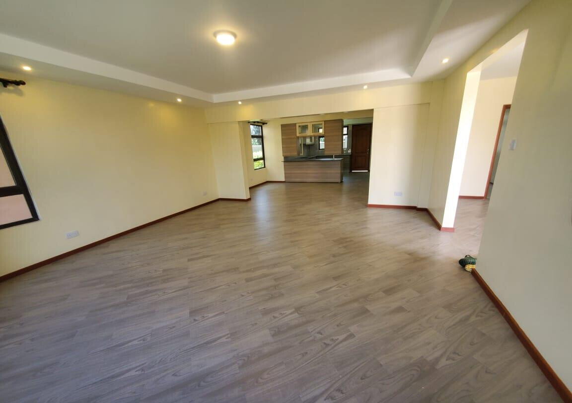 5BR Townhouse with Solar & Borehole - Quiet Syokimau