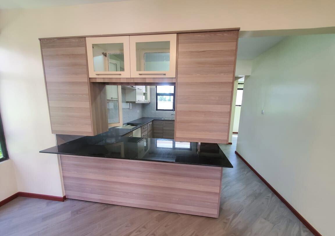 5BR Townhouse with Solar & Borehole - Quiet Syokimau