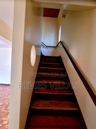 3bdrm Apartment in Milimani for rent - Image 1