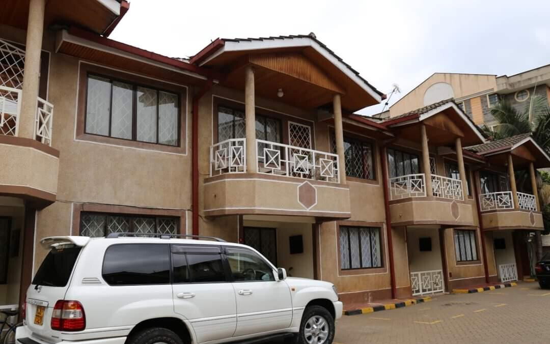 4BR Maisonette with Walk-In Closet & Bathtub - Kileleshwa