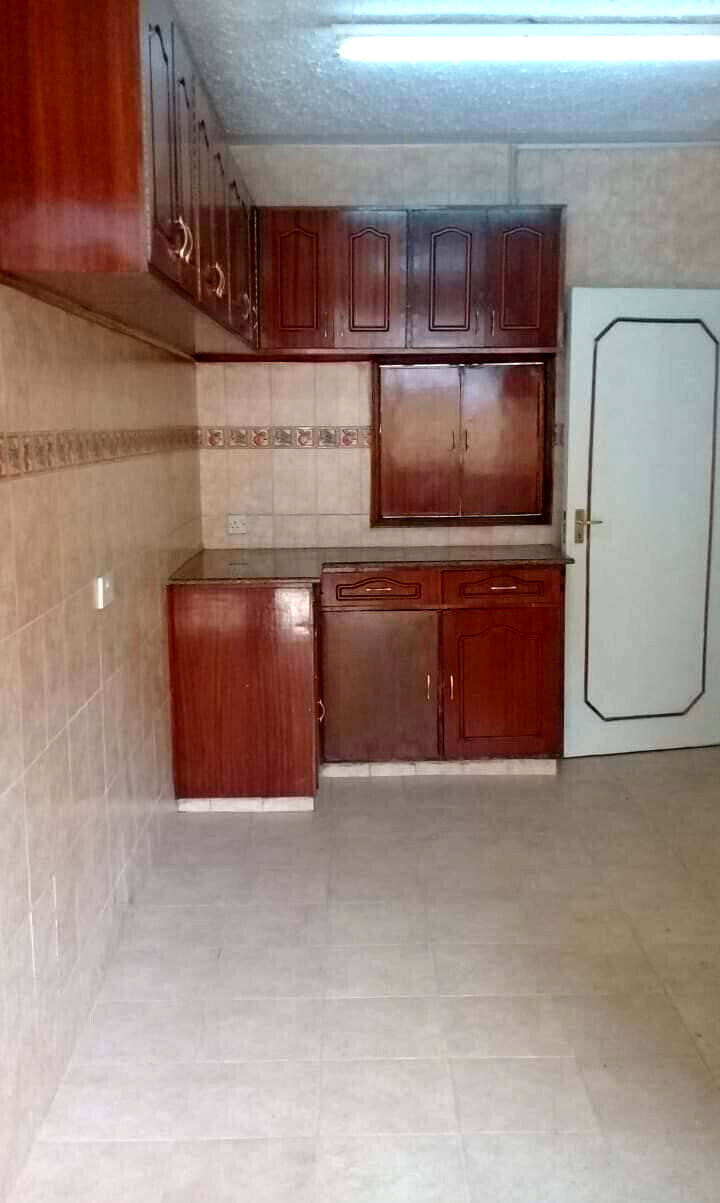4BR Maisonette with Walk-In Closet & Bathtub - Kileleshwa