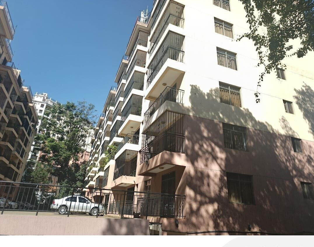 2BR Plus Extra Room with Pool & Backup Power - Lavington