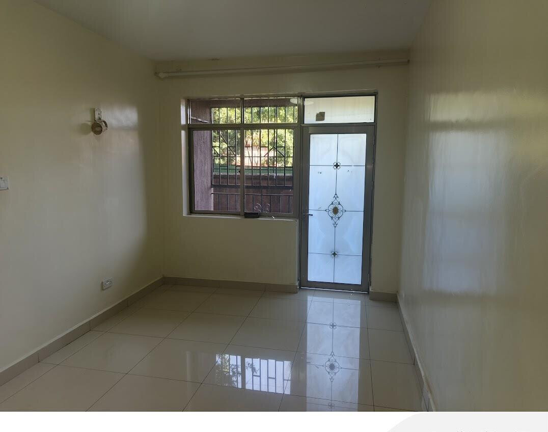 2BR Plus Extra Room with Pool & Backup Power - Lavington