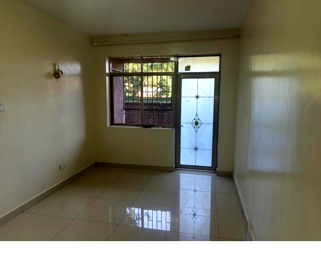 2BR Plus Extra Room with Pool & Backup Power - Lavington