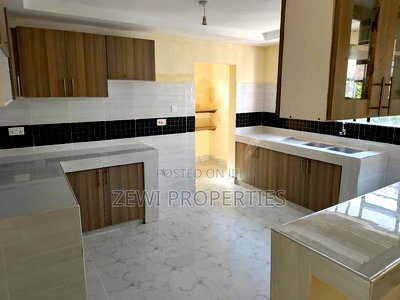3bdrm Bungalow in Matasia for sale - Image 5