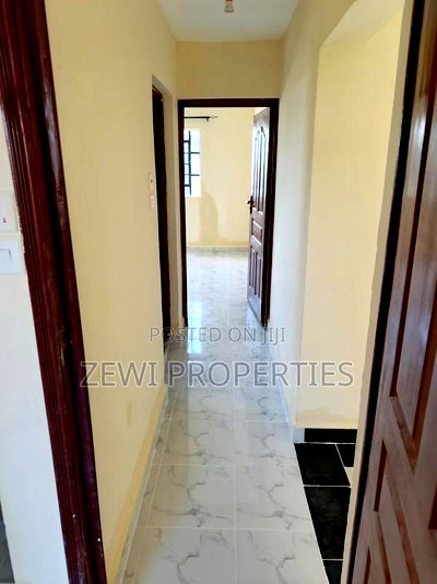 3bdrm Bungalow in Matasia for sale - Image 10