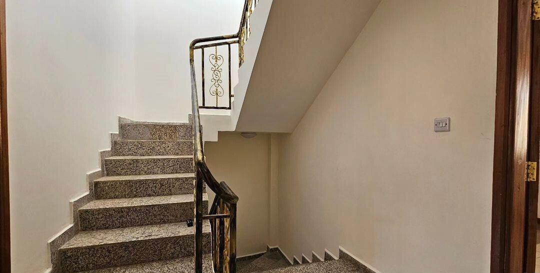 Quick Sale 4BR Villa with DSQ on 1/8 Acre - Athi River