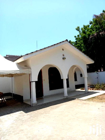 For Sale 2 Bedrooms Bungalow Nyali - Image 9