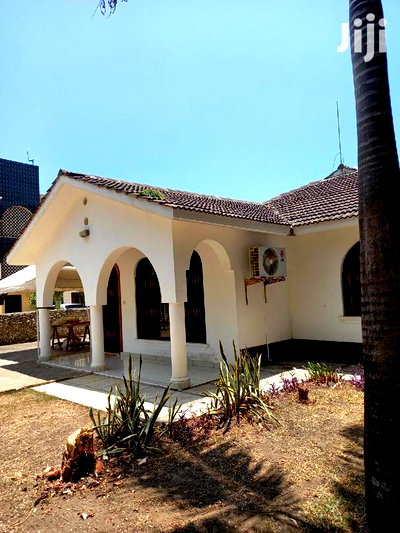 For Sale 2 Bedrooms Bungalow Nyali - Image 8