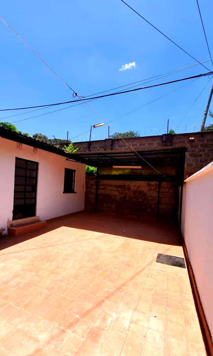 4BR Townhouse with DSQ in 15-Unit Gated Estate - Kileleshwa