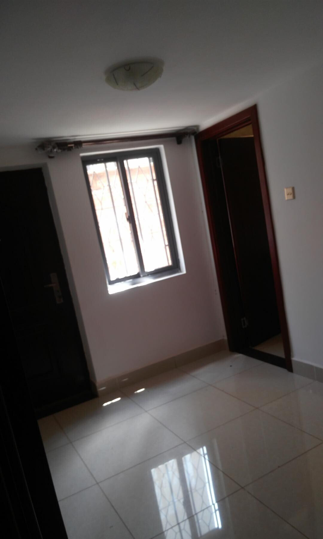 5-Ensuite Townhouse with Fireplace & Guest SQ - Lavington