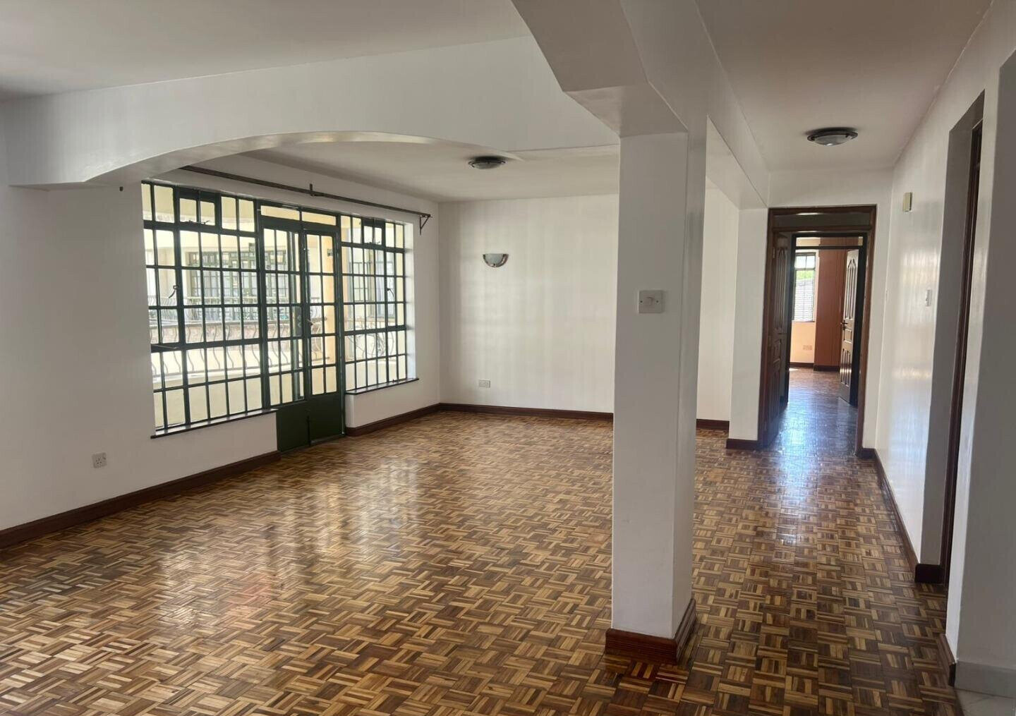 3BR All-Ensuite with Flowered Garden & Borehole - Kileleshwa