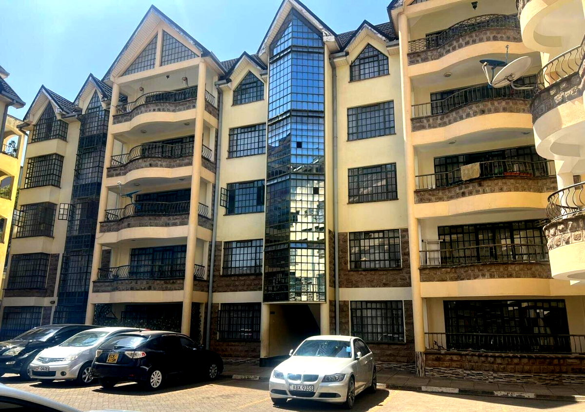 3BR All-Ensuite with Flowered Garden & Borehole - Kileleshwa