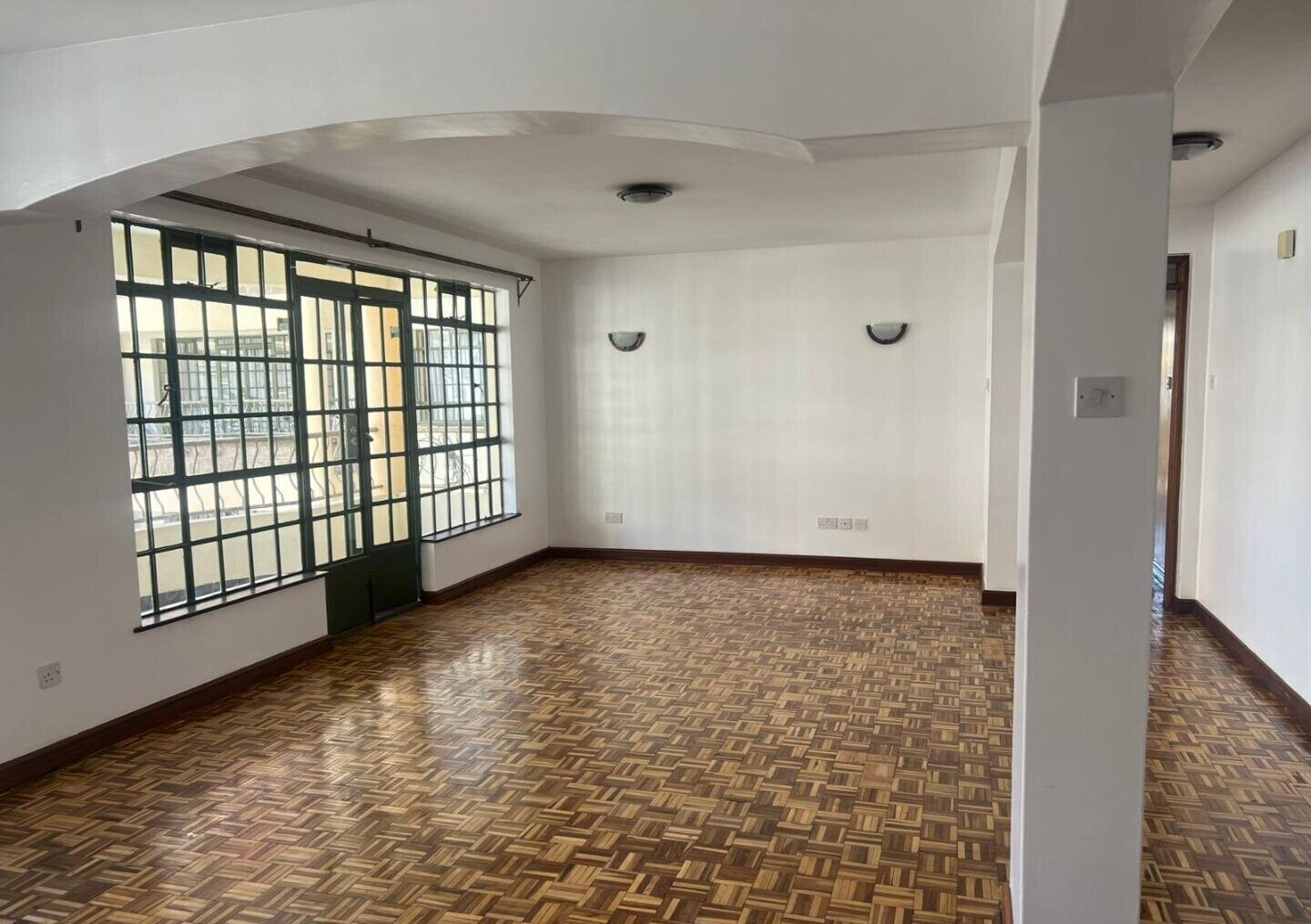 3BR All-Ensuite with Flowered Garden & Borehole - Kileleshwa