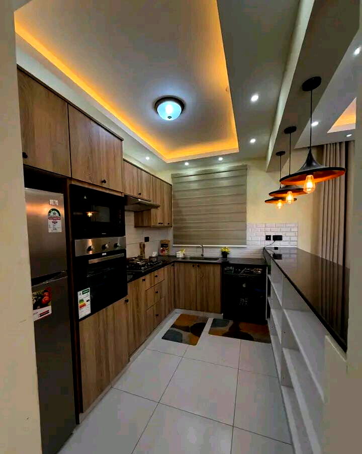 Brand-New 3BR Apartment with Pool & DSQ - Nyali