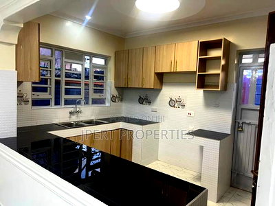 3bdrm Bungalow in Matangi Ruiru for sale - Image 5