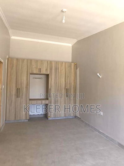3bdrm Maisonette in Ondiri Kikuyu for sale - Image 11