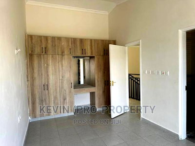 3bdrm Townhouse/Terrace in Almasi, Kikuyu for sale - Image 11