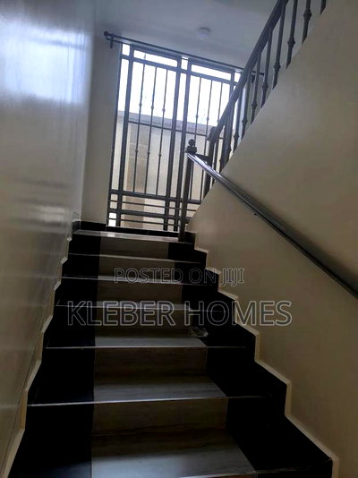 4bdrm Maisonette in Ruiru for sale - Image 9