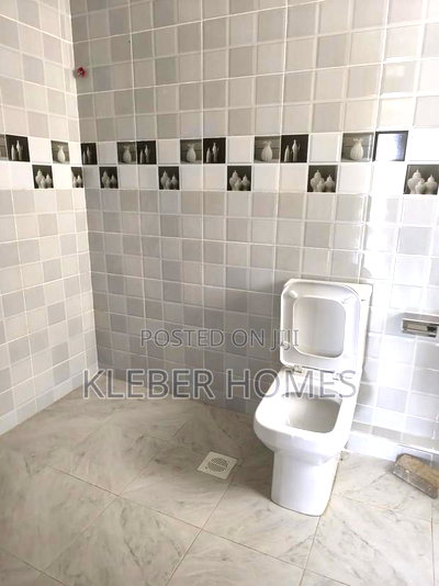 4bdrm Maisonette in Ruiru for sale - Image 13
