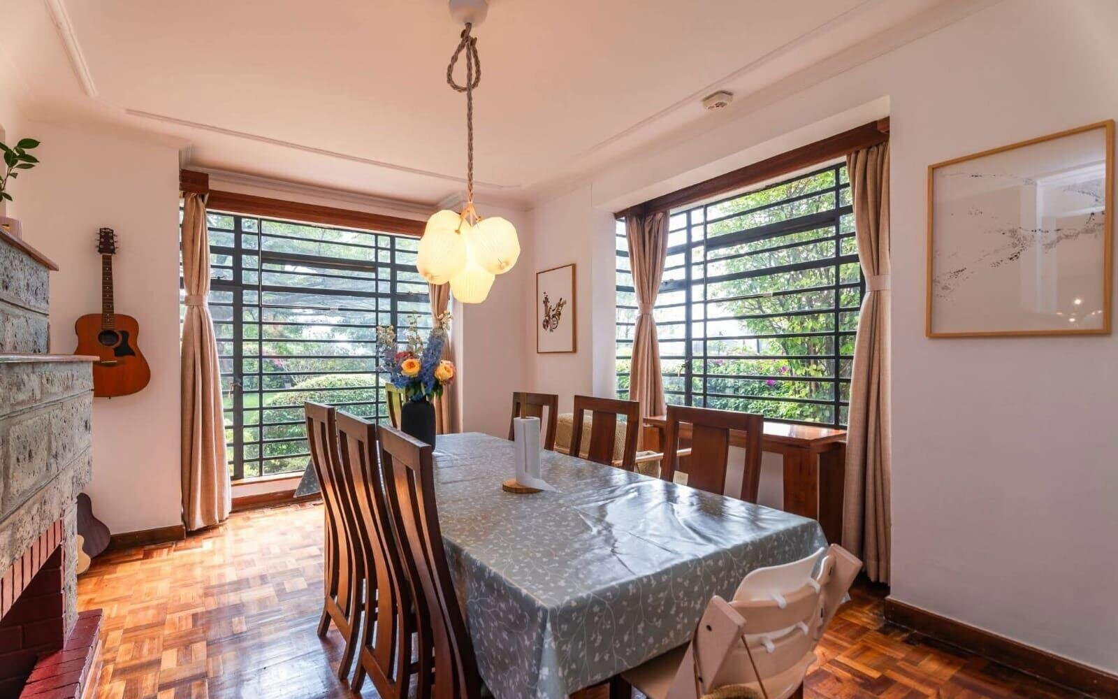 Half-Acre Family Sanctuary with Heated Pool – Rosslyn