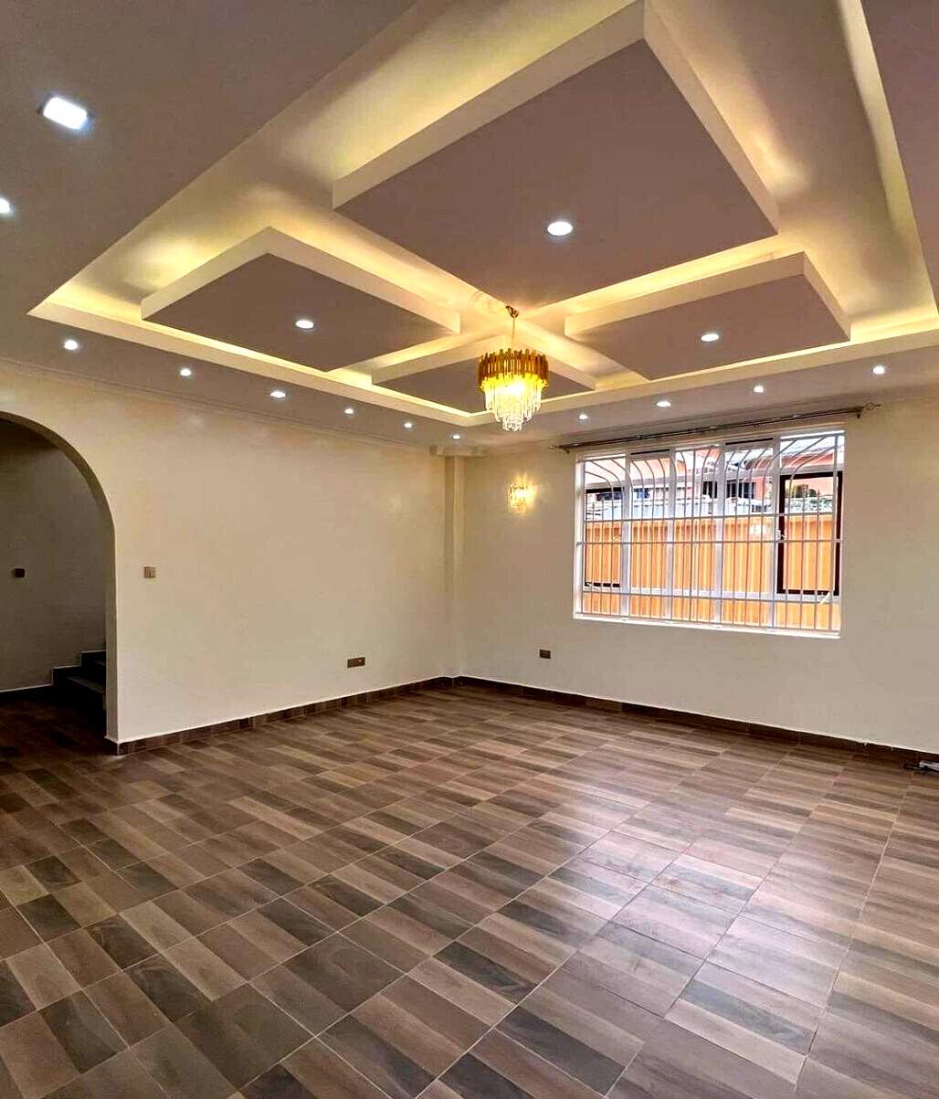 5BR All-Ensuite Mansion with Staff Quarters - Membley Estate