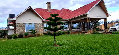 5bdrm Bungalow in Elgonview for sale - Image 3