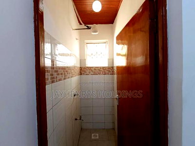 3bdrm Bungalow in Mutonya, Kamakis, Ruiru for sale - Image 11