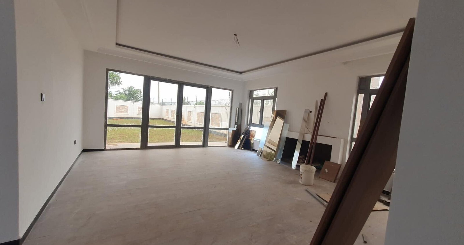 Brand-New 5BR All-Ensuite Villa on Quarter Acre - Runda