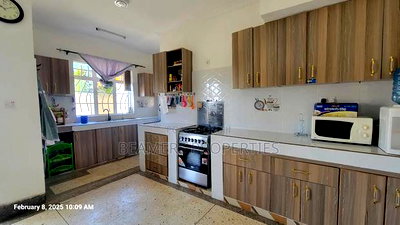 4bdrm Bungalow in Ruiru for sale - Image 11