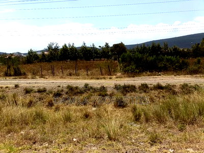 1/2 Acre Plot Fronting Tarmac in Pipeline ,Nakuru - Image 1
