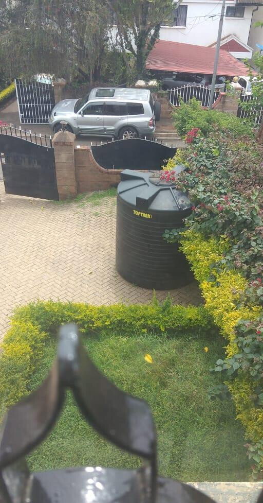 5-Bedroom Townhouse on 0.98 Acres with Garden - Kilimani