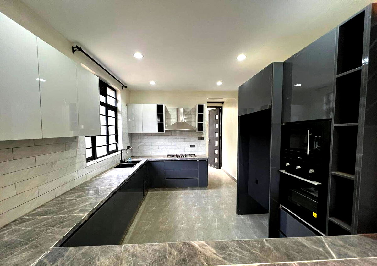4BR Townhouse with Garden at KSh 25.5M
