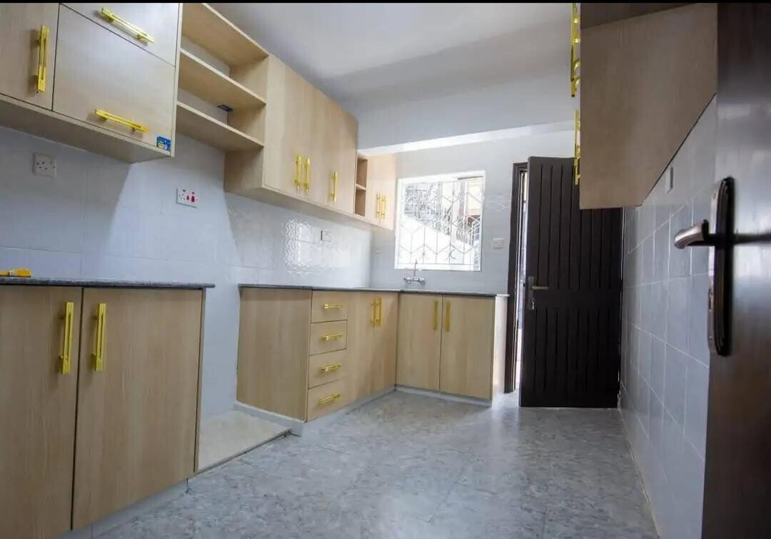 Newly Refurbished 4BR Maisonette with Freehold Title - Lavington
